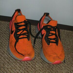 Nike Epic React Flyknit Copper Flash Running Shoes Women's size 9 AQ0070-800